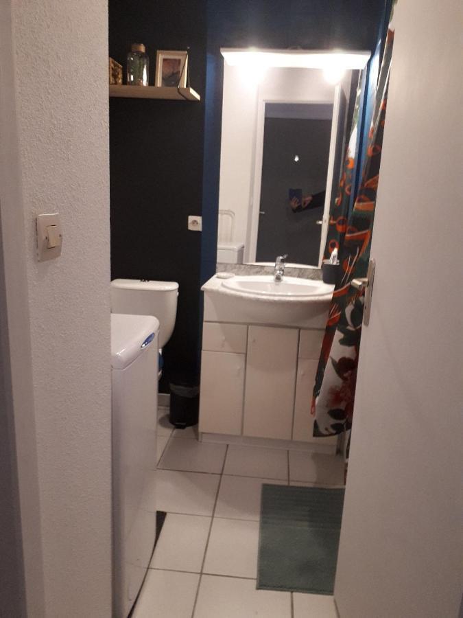 Talence, studio cosy 27 M2, Bordeaux 10 mn en tram Extérieur photo